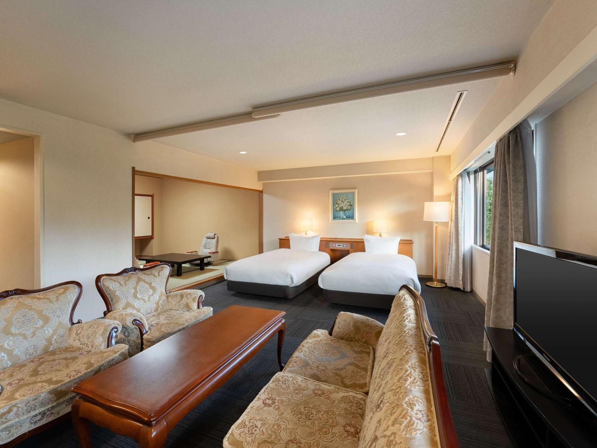 Mercure Urabandai Resort & Spa Kitashiobara Ngoại thất bức ảnh