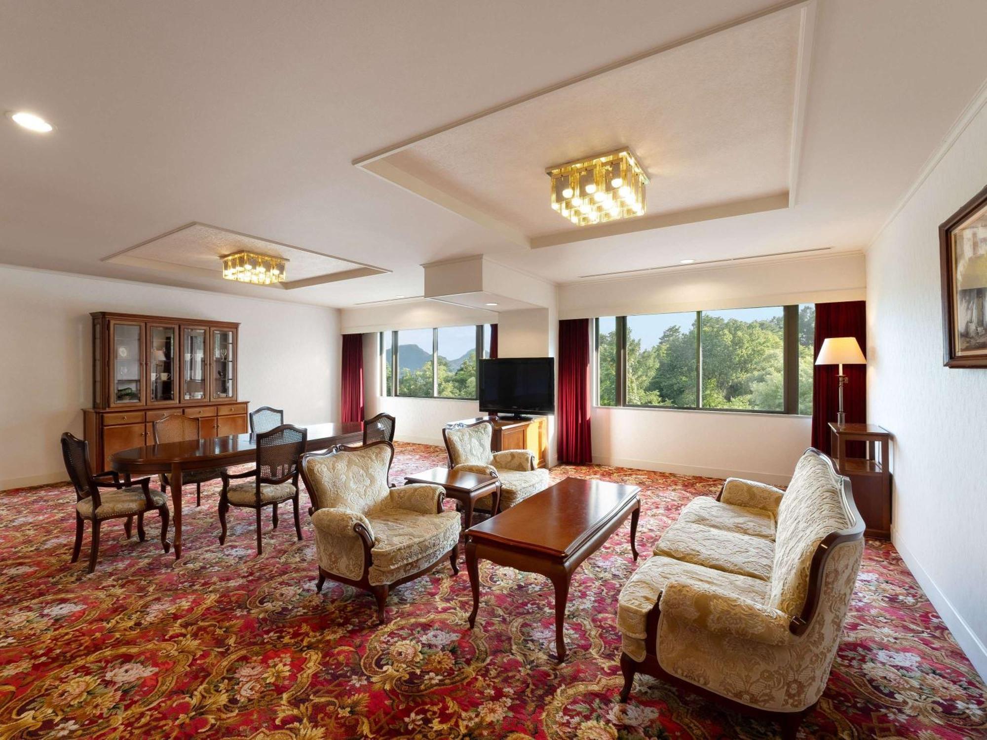Mercure Urabandai Resort & Spa Kitashiobara Ngoại thất bức ảnh